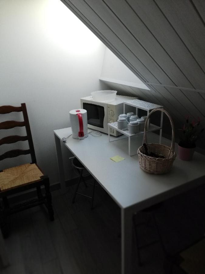 Les Fermiers Bed & Breakfast Giremoutiers Exterior photo